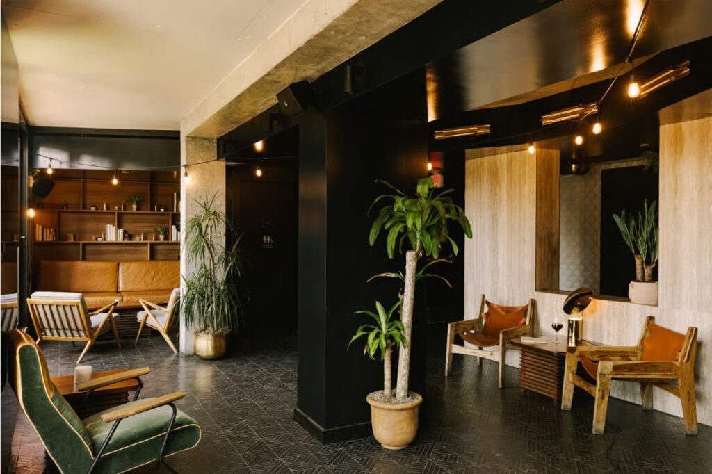 Hotels in Flatiron District NYC FAQ